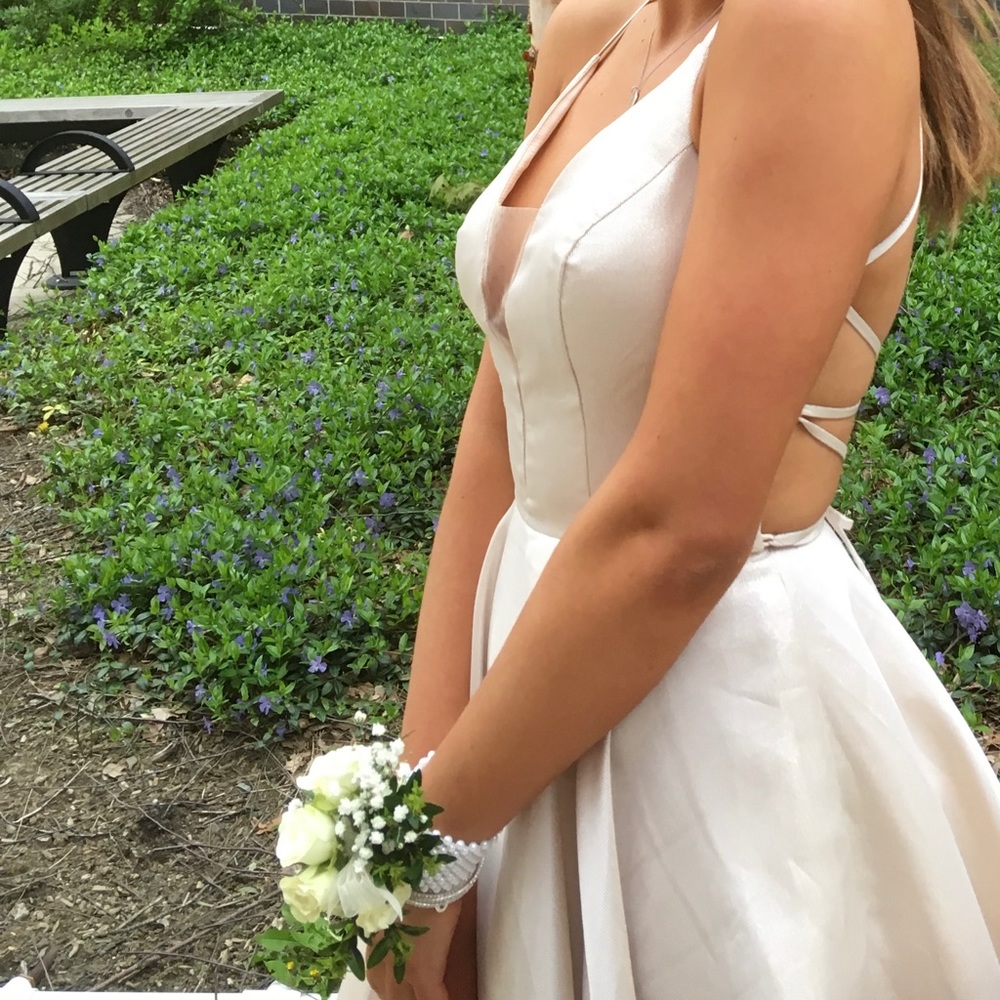 Beautiful cream sparkling dress sm Ed young paidPrice drop $90 or evening dress